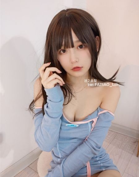 国产寡妇婬乱A毛片视频杏吧传媒_吉吉电影在线观看