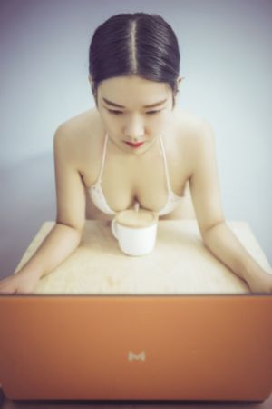 曰本毛片_720高清免费观看