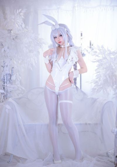 操180美女_高清在线播放