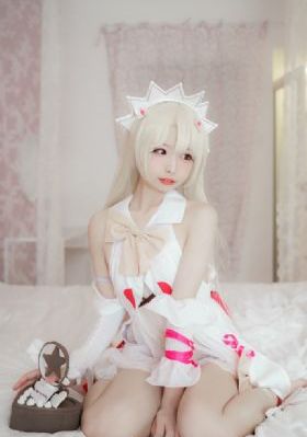 av输入三级中出在线观看_蓝光神马在线观看